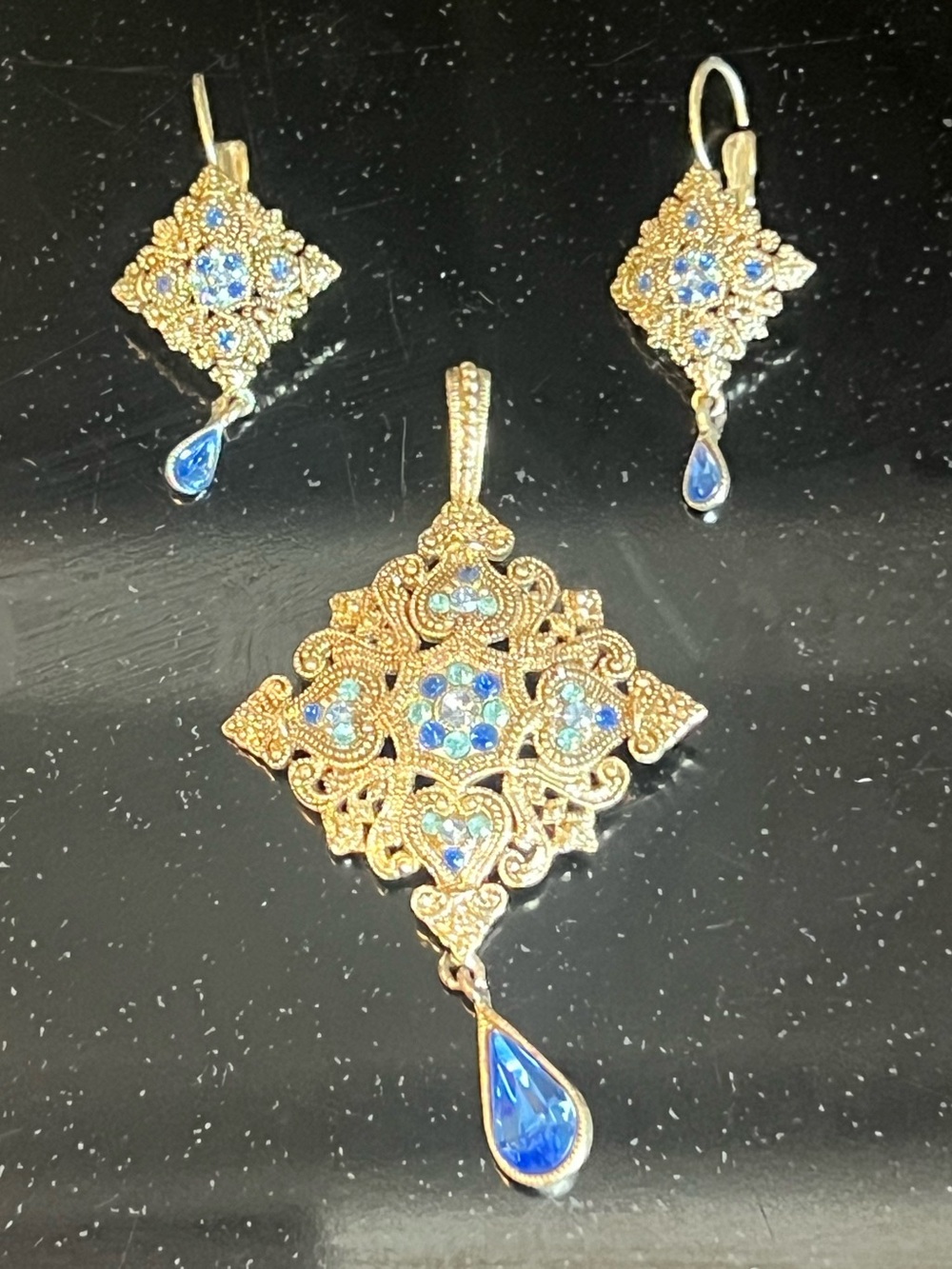 Gold-Tone Filigree Pendant & Earrings Set with Blue Stones